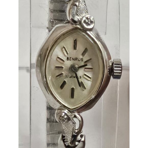 Vintage Ladies Benrus 17 Jewel 2 Diamonds Cocktail Mechanical Wind Watch - Picture 4 of 15
